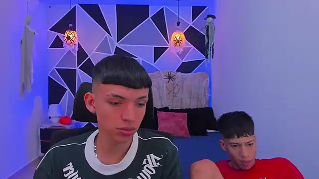 Snapshot of Juan_Nd_Steven chatting on 1, 11, 2025 Juan Nd Steven online show from 1, 11, 2025