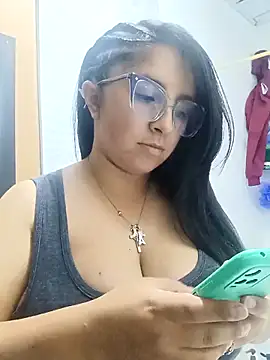  Angelinaandrade  online show from 26, 11, 2025