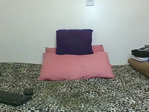 Snapshot of Cessylolla chatting on 15, 1, 2026 Cessylolla online show from 15, 1, 2026