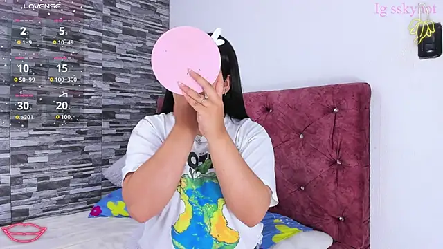 skyhotgirll online show from 11, 9, 2025