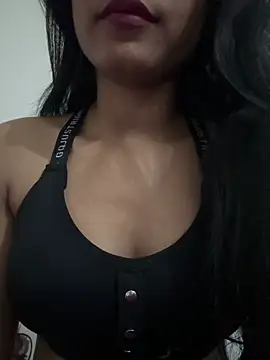 Snapshot of Hot_Goldengirl chatting on 24, 3, 2026 Hot Goldengirl online show from 24, 3, 2026