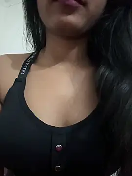 Snapshot of Hot_Goldengirl chatting on 28, 3, 2026 Hot Goldengirl online show from 28, 3, 2026