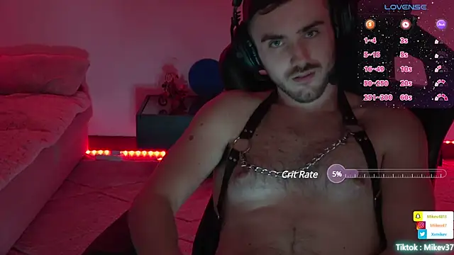 Snapshot of Mikev chatting on 17, 3, 2025 Mikev online show from 17, 3, 2025