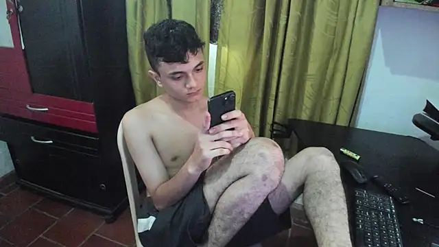 Snapshot of Waturox chatting on 11, 3, 2026 Waturox online show from 11, 3, 2026