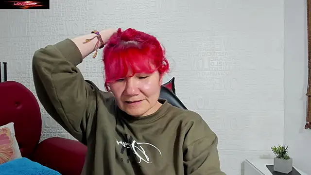 Salomeediaz  online show from 10, 2, 2025