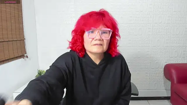 Salomeediaz  online show from 5, 3, 2025