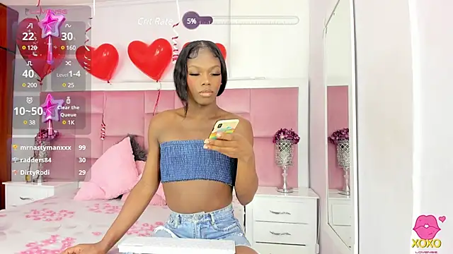 Snapshot of DaphneLloyd chatting on 11, 2, 2025 DaphneLloyd online show from 11, 2, 2025