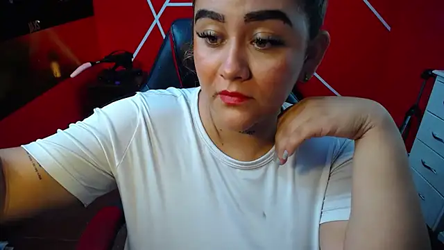 loly bigbooty4u online show from 23, 11, 2025