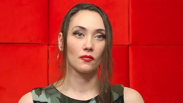 AliceMunro online show from 1, 2, 2025