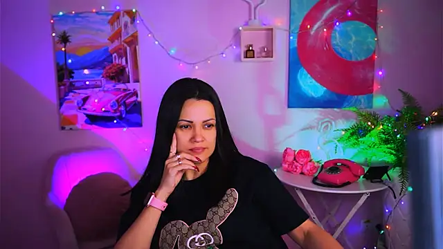 KarolinaRobinson online show from 11, 1, 2025