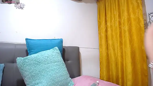 SexyLatinsx online show from 14, 3, 2025