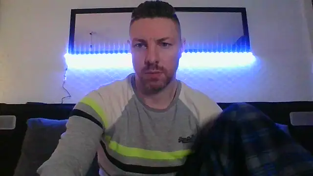 Snapshot of Fit4fun24 chatting on 4, 2, 2026 Fit4fun24 online show from 4, 2, 2026