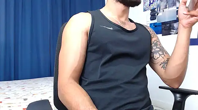 Snapshot of Sanit_Di chatting on 9, 1, 2025 Sanit Di online show from 9, 1, 2025