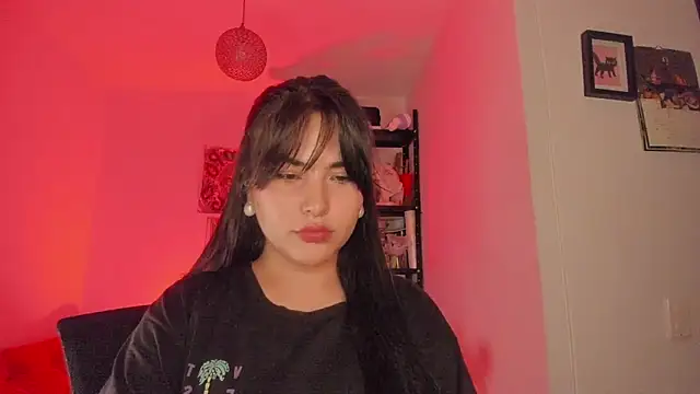 sol  angel online show from 28, 2, 2025