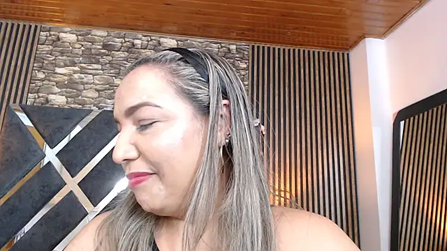 Snapshot of marie_hss chatting on 20, 5, 2026 marie hss online show from 20, 5, 2026