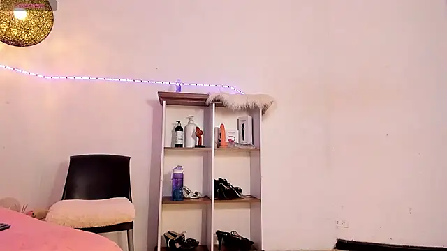 Snapshot of rose_scottt chatting on 21, 1, 2025 rose scottt online show from 21, 1, 2025