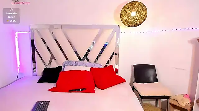 Snapshot of rose_scottt chatting on 12, 3, 2025 rose scottt online show from 12, 3, 2025