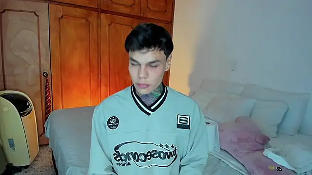 Snapshot of Jordyrodriiguez chatting on 19, 12, 2024 Jordyrodriiguez online show from 19, 12, 2024