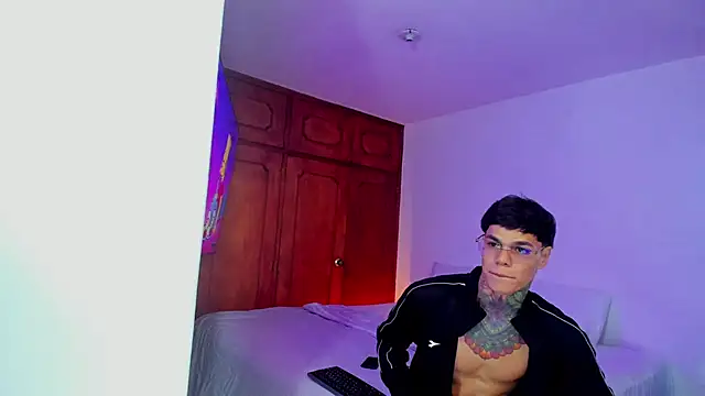 Snapshot of Jordyrodriiguez chatting on 5, 1, 2025 Jordyrodriiguez online show from 5, 1, 2025