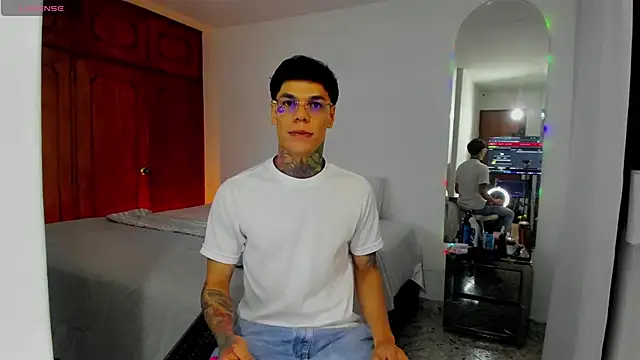 Snapshot of Jordyrodriiguez chatting on 6, 1, 2025 Jordyrodriiguez online show from 6, 1, 2025