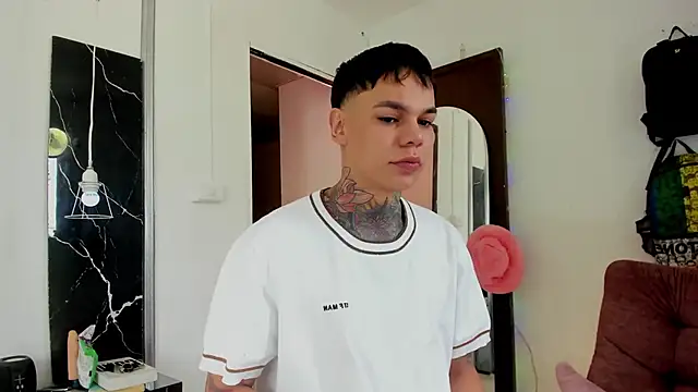 Snapshot of Jordyrodriiguez chatting on 7, 11, 2025 Jordyrodriiguez online show from 7, 11, 2025