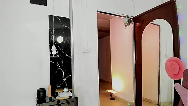 Snapshot of Jordyrodriiguez chatting on 8, 11, 2025 Jordyrodriiguez online show from 8, 11, 2025