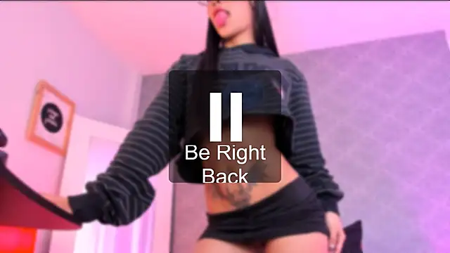 Snapshot of CatrinaRossi chatting on 8, 2, 2025 CatrinaRossi online show from 8, 2, 2025