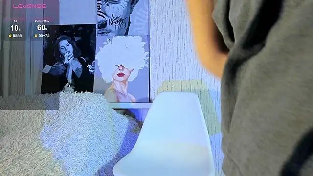 luna-catt online show from 22, 2, 2025