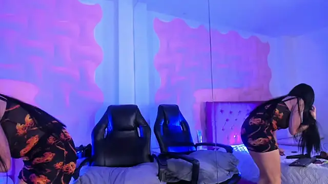 Snapshot of Natasha_Nasty2 chatting on 3, 11, 2025 Natasha Nasty2 online show from 3, 11, 2025