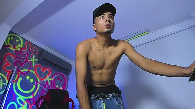 Snapshot of ANGEL_NICOLAS chatting on 15, 1, 2026 ANGEL NICOLAS online show from 15, 1, 2026