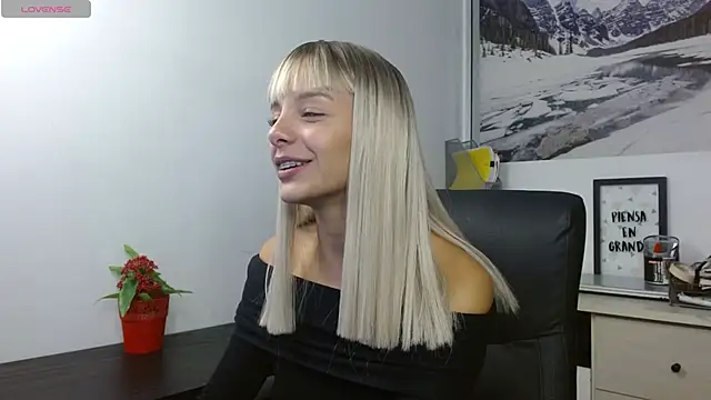 peyton golden1 online show from 3, 11, 2025