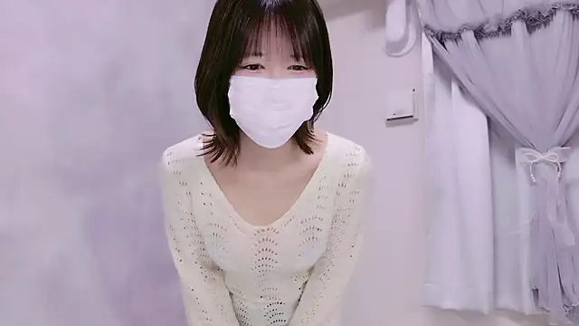 Snapshot of TsukasaSakai chatting on 7, 4, 2026 TsukasaSakai online show from 7, 4, 2026