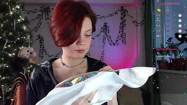 Snapshot of Your_Corvus chatting on 16, 12, 2024 Your Corvus online show from 16, 12, 2024