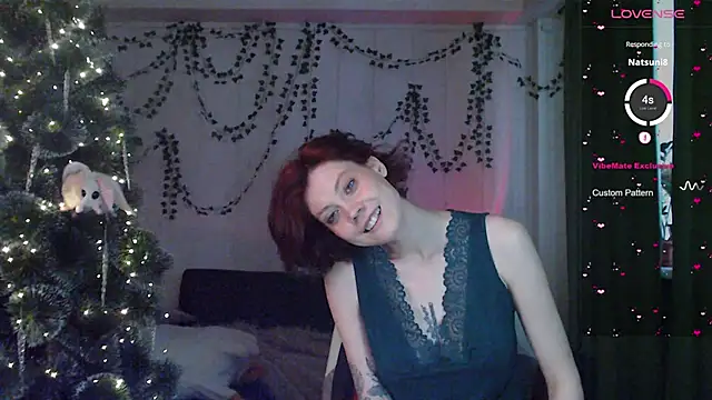 Snapshot of Your_Corvus chatting on 18, 12, 2024 Your Corvus online show from 18, 12, 2024