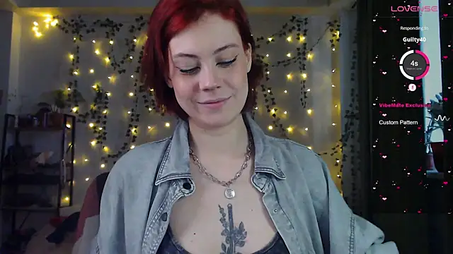 Snapshot of Your_Corvus chatting on 4, 3, 2025 Your Corvus online show from 4, 3, 2025