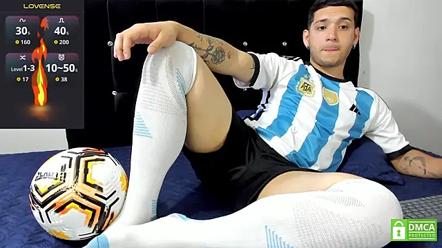 Snapshot of Noha_white chatting on 14, 11, 2025 Noha white online show from 14, 11, 2025