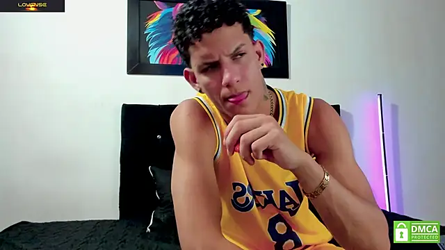 Snapshot of Noha_white chatting on 9, 4, 2026 Noha white online show from 9, 4, 2026