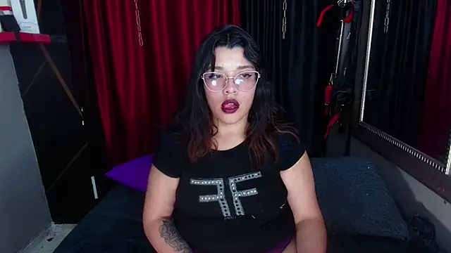 Snapshot of AvaLusty chatting on 14, 1, 2025 AvaLusty online show from 14, 1, 2025