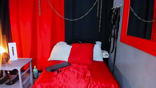 Snapshot of AvaLusty chatting on 29, 9, 2025 AvaLusty online show from 29, 9, 2025