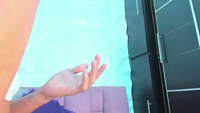 Briyit Doll online show from 1, 2, 2025