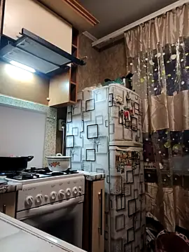 Tina Alev online show from 29, 11, 2025