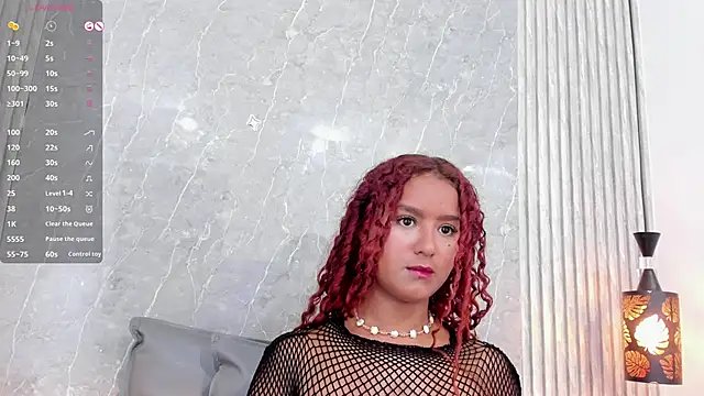 Sophiee Velvet online show from 7, 3, 2025