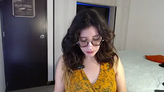 mariana124- online show from 24, 11, 2025