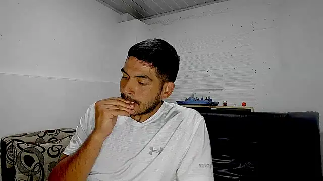 Himoreno25 online show from 12, 3, 2025