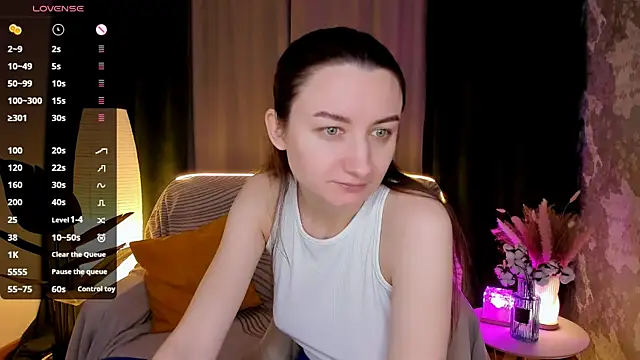 Snapshot of annacooleman chatting on 7, 2, 2026 annacooleman online show from 7, 2, 2026