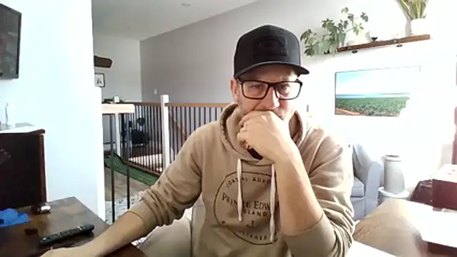 Bigdicktrav902 online show from 9, 3, 2026