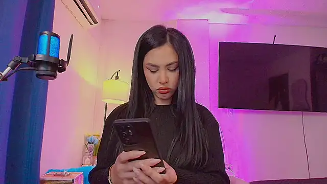 Snapshot of Maya_Bluee chatting on 21, 5, 2026 Maya Bluee online show from 21, 5, 2026
