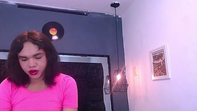 AndreaGil  online show from 5, 2, 2026