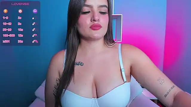 Snapshot of ellarosee_ chatting on 8, 2, 2025 ellarosee online show from 8, 2, 2025