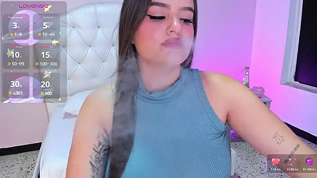 Snapshot of ellarosee_ chatting on 28, 2, 2025 ellarosee online show from 28, 2, 2025